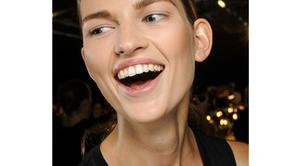 Alexander Wang reinterpreta la forma de llevar la coleta 