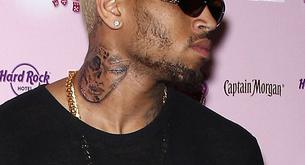 Chris Brown y su mal gusto a la hora de elegir tatuajes 