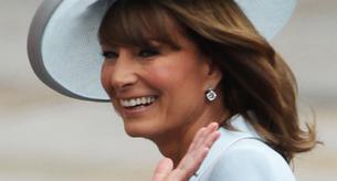 Karl Lagerfeld encuentra muy sexy a la madre de Kate Middleton 