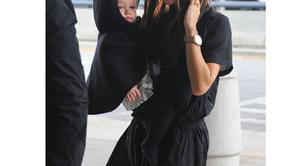 Victoria Beckham no se quita los Balenciagas