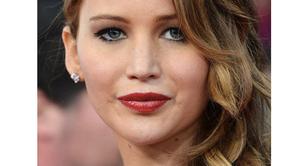 Jennifer Lawrence se decanta por las ondas en los SAG Awards 