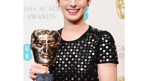 Todos los looks vistos en los Bafta 2013: Jennifer Lawrence, Anne Hathaway, Jessica Chastain 