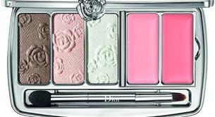 La primavera nos llena los ojos de sombras pastel 