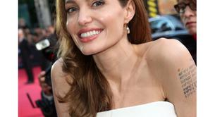 Angelina Jolie vuelve a acompañar a Brad Pitt en la presentación de World War Z 