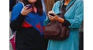 Fotos de las hijas de Zapatero con su nuevo look