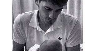 Primera foto del hijo de Sara Carbonero e Íker Casillas