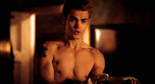 Fotos Paul Wesley sin camiseta 