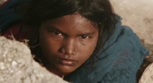 Niñas de la India pierden su brillo para que otras lo tengan