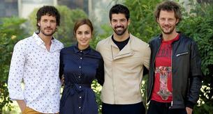 "Sin identidad": chicos guapos, traición y venganza