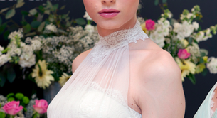 La modelo andrógina Andreja Pejic anuncia que ya es oficialmente una mujer