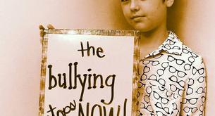 Una niña dona su pelo a niños con cáncer y en el colegio le hacen bullying