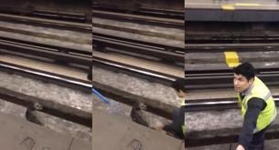 Un chófer del Metro detiene el tren para salvar a un perro
