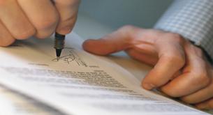 Descubre que su marido se divorció de ella en secreto hace 20 años