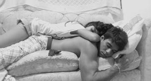 Encontró a su hija durmiendo con un chico y su reacción fue ésta