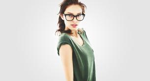 Las personas con gafas encuentran trabajo más fácil