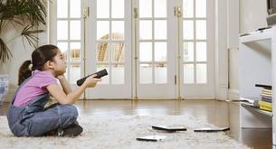 Más de 500 padres detenidos por dejar a sus hijos solos en casa