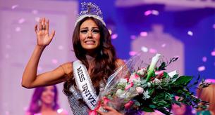 Retiran la corona a Miss Puerto Rico por su mala actitud