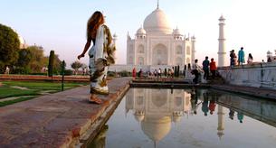 Según el Ministro de Turismo de la India, “la turistas no deberían llevar falda”