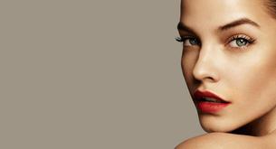 Trucos de maquillaje con labios rojos: ¿cómo combinarlos?