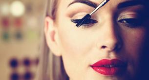 7 trucos de maquillaje para unas pestañas más largas