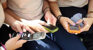 Cinco menores son detenidos por compartir vídeos de abusos sexuales