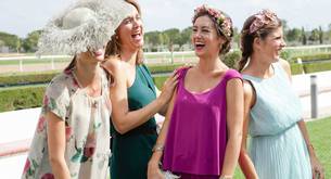 8 complementos para invitadas de bodas que cambiarán tu look