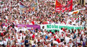 Camiseta negra: la propuesta feminista para San Fermín.