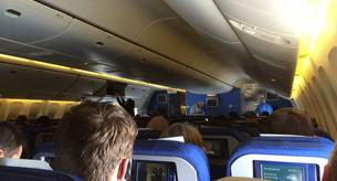 Hombres que se masturban en los aviones: ¿por qué nadie hace nada?