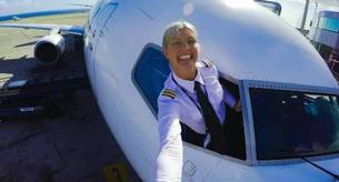 Pasajeros rechazan volar con una tripulación femenina